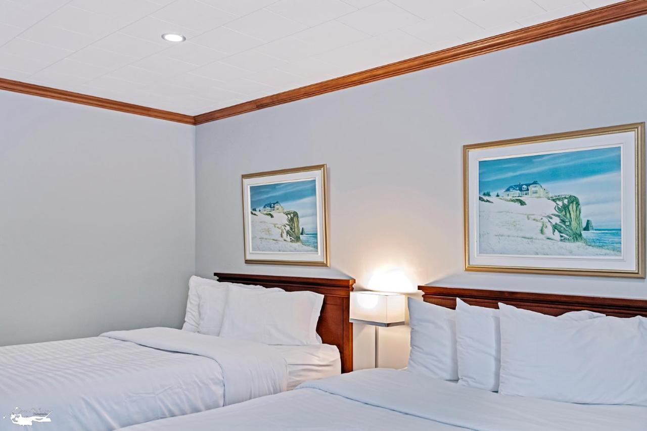 Hotel Motel Manoir De ペルセ エクステリア 写真